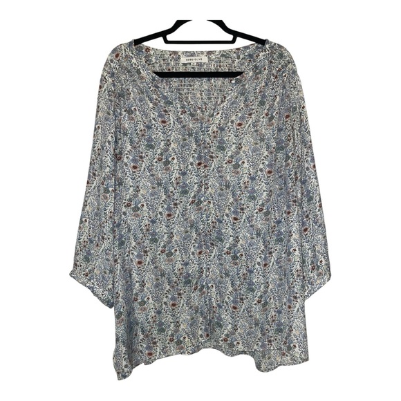 Rose & Olive Blue and White Floral Blouse - Picture 1 of 9